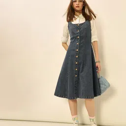 ONLY Solid Denim Fit & Flare Dress-picture-14