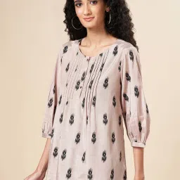 Marigold Lane Beige Printed Tunic image 3