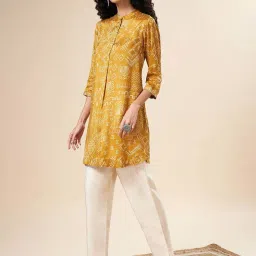 Marigold Lane Mustard Printed Tunic image 3