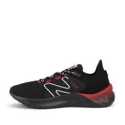 New Balance Men's Black Running Shoes image 3