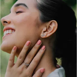 Shaya 92.5 Sterling Silver Take A Bow Earrings for Women image 3