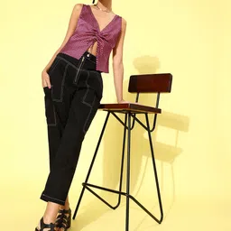 KASSUALLY Women Pink & White Geometric Print Ruched Top image 2