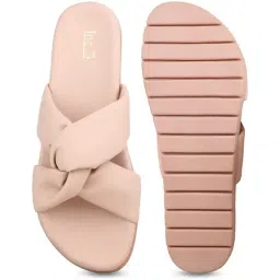 Inc.5 Women's Peach Cross Strap Sandals image 4