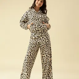 Lil Tomatoes Cotton Looper Knit Full Sleeves Leopard Printed Light Winter Hooded Sweatshirt With Coordinating Track Pants Set - Cream-picture-27