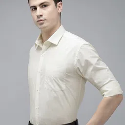 Park Avenue Pure Cotton Slim Fit Cutaway Collar Formal Shirt image 2