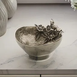 Troveas Silver Aluminium Bowl image 2