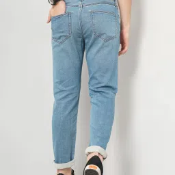 celio celio* Blue Slim Fit Lightly Washed Jeans image 2