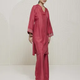 Artagai Tea Berry Romancing Aari Kurta with Overlap V Neckline and Flare Sleeves image 3