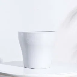 Ugaoo Tivoli White Plastic Large Planter image 2