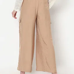 Vero Moda Beige Relaxed Fit High Rise Cargos image 2