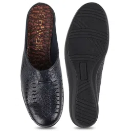 Catwalk Women's Blue Mule Wedges image 3