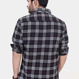 Vastrado Navy Cotton Relaxed Fit Checks Shirt image 2