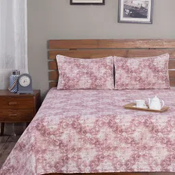 Maspar Rustic Clash Hyper Printed Red 318 TC Cotton Blend Queen Size Bed Cover with 2 Pillow Cover image 2