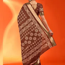 Saree Mall Brown Printed Sarees With Unstitched Blouse image 2