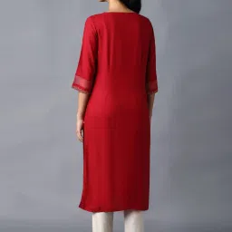 W Red Floral Print Straight Kurta image 2