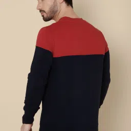 Free Authority Navy & Red Regular Fit Captain America Printed Sweatshirt image 2