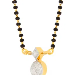 Waman Hari Pethe Jewellers 18k Gold Tanmaniya for Women image 4