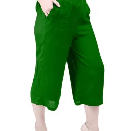 PATRORNA Dark Green Cotton Blend Regular Fit Mid Rise Capris image 3