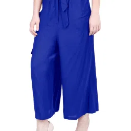PATRORNA Royal Blue Cotton Blend Regular Fit Mid Rise Capris image 3
