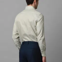 louis philippe Men Green Classic Fit Textured Full Sleeves Formal Shirt image 2