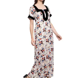 PATRORNA Cream Floral Print Nighty image 3