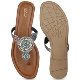 Inc.5 Women's Pewter Thong Sandals image 4