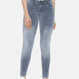Wills Lifestyle Women Blue Slim Fit Low-Rise Clean Look Stretchable Jeans-picture-16