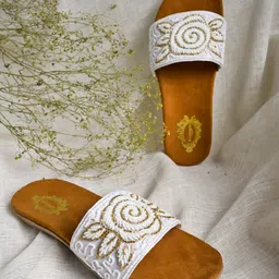 Shoetopia Floral Designed Beads Embellished Slip On Sandals - White-picture-10