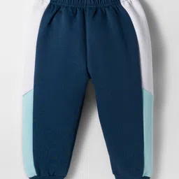 Teddy Fleece Knit Full Sleeves Winter Wear Hooded T-Shirt & Lounge Pant Set With Text Print - Light Blue image 4