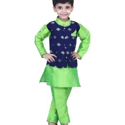 BownBee Kids Green Embroidered Kurta & Pajamas-picture-17