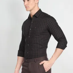 Arrow Black Cotton Slim Fit Checks Shirt image 3