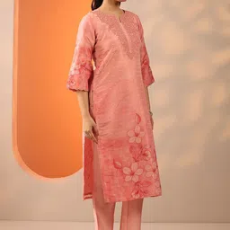 Libas Floral Printed Notch-Neck Straight Kurta With Trousers And Dupatta image 3