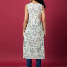 Globus Off White Cotton Printed Kurta image 3