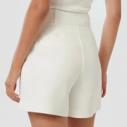 Forever New Porcelain Suit Regular Fit Shorts image 2