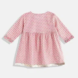 READIPRINT FASHIONS Kids Pink Floral Print Kurta, Sharara With Dupatta image 2