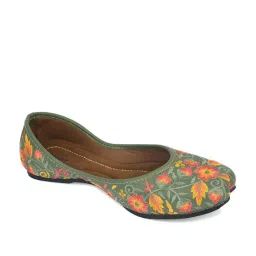 Desi Colour Women's Bottle Green Ethnic Juttis image 3