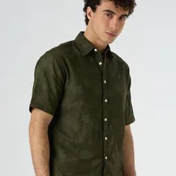 JOHN WATSON Men Classic Textured Spread Collar Short Sleeves Casual Shirt image 2