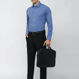 Peter England Blue Regular Fit Shirt image 5