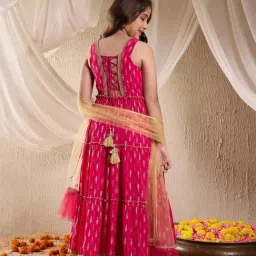 Pspeaches Girls Magenta Georgette Regular Fit Printed Kurta Set image 2