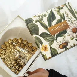BEHOMA Home Collection Gold Metal Embossed Peacock Gift Hamper image 2
