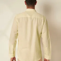 SELECTED HOMME Yellow Linen Regular Fit Solid Shirt image 2