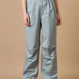Bewakoof Grey Relaxed Fit Mid Rise Pants image 3
