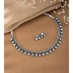 Peora Silver Plated White Kundan Studded Ethnic Choker Necklace Stud Earrings Set-picture-19