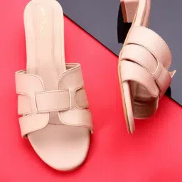 Trase Women's Beige Casual Sandals-image-76