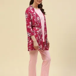Monte Carlo Pink Printed T-Shirt With Pyjamas & Shrug image 3