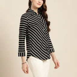 Qurvii Black Striped Shirt image 3