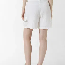 Only Off White Regular Fit High rise Shorts image 2