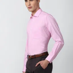 Van Heusen Pink Cotton Regular Fit Shirt image 3