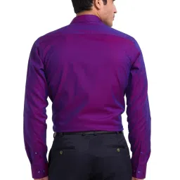 Park Avenue Violet Slim Fit Texture Shirt image 2