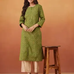 Fabindia Green Cotton Slim Fit Block Printed Long Kurta-image-30